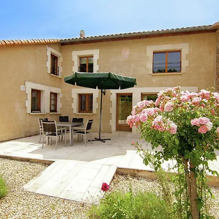 Holiday home Disabled-accessible With Heated Pool, Cleaning Included